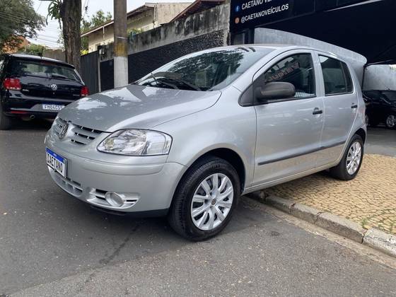 VOLKSWAGEN FOX 1.6 MI PLUS 8V FLEX 2P MANUAL VOLKSWAGEN FOX 1.6 MI PLUS 8V FLEX 2P MANUAL
